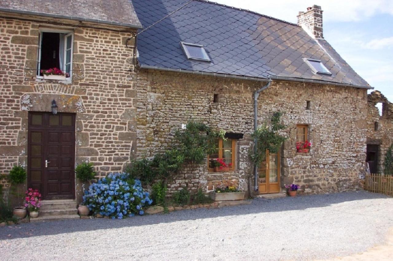 Beautiful 3-Bed Cottage In Passais-Villages Saint-Simeon  Экстерьер фото